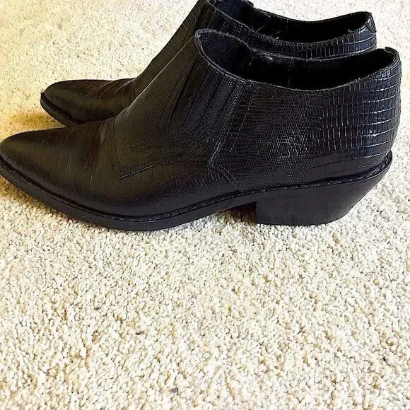 Vintage WILD Pair Booties Low Boots Black Brazil Womens Leather Pointed Toe - Picture 2 of 7